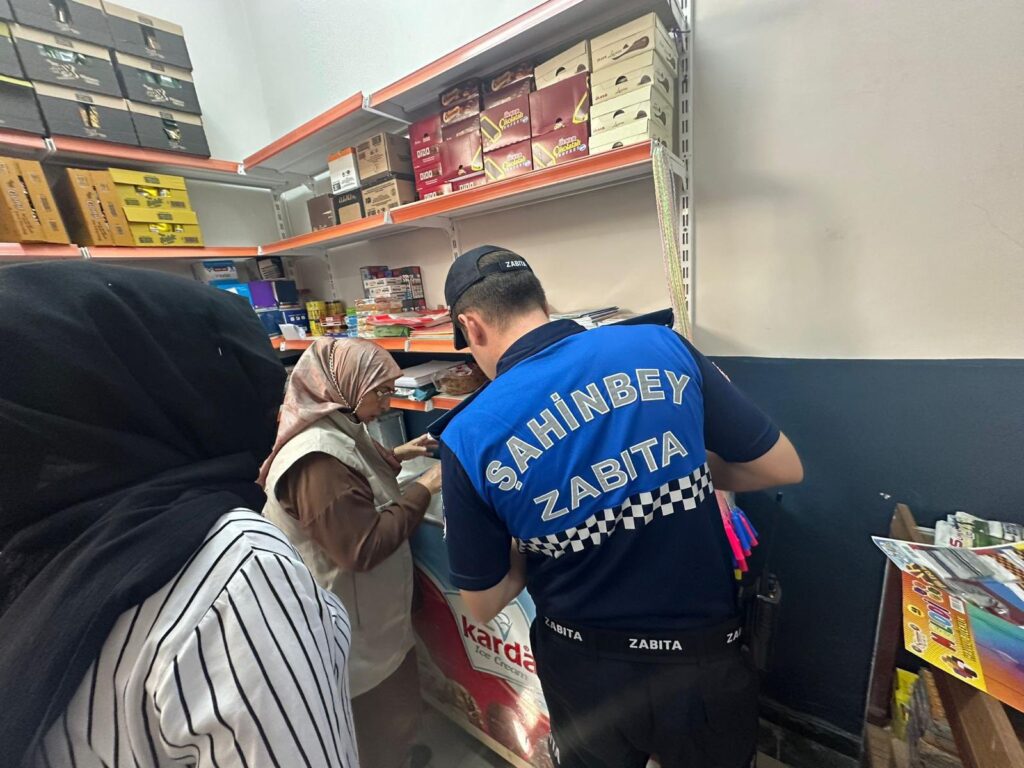 ŞAHİNBEY BELEDİYESİ ZABITA EKİPLERİNDEN KANTİNLERE DENETİM