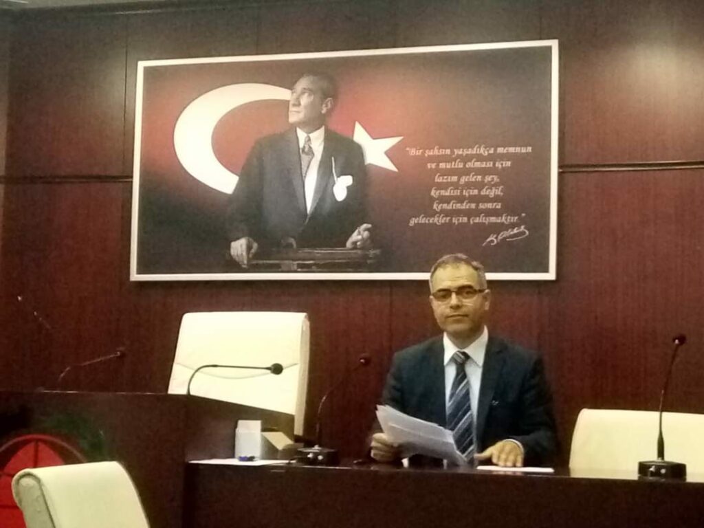 Özgür Akıl: “EĞİTİMİN SESSİZ KAHRAMANI: CELAL ERSOY’UN GERÇEK HİKÂYESİ”