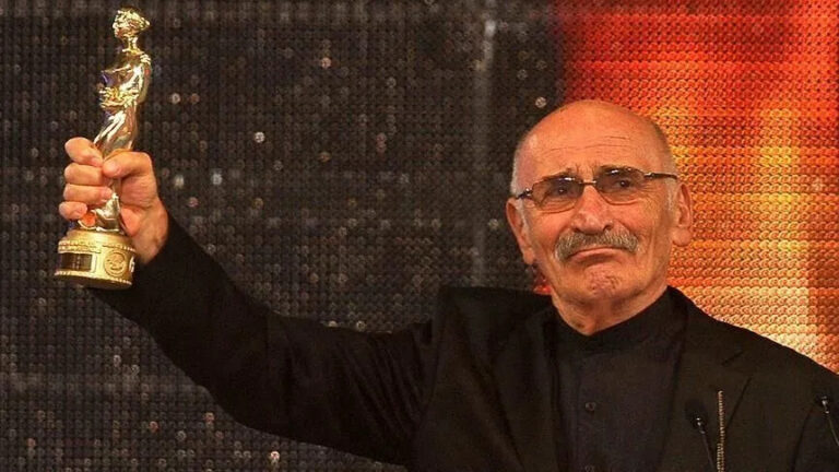 Ömer Kırımoğlu: “TUNCEL KURTİZ”