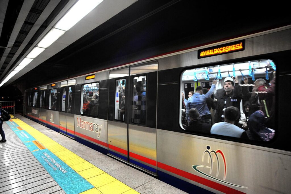 CUMHURIYET’IN SİMGESİ, ASRIN PROJESİ MARMARAY 11 YAŞINDA