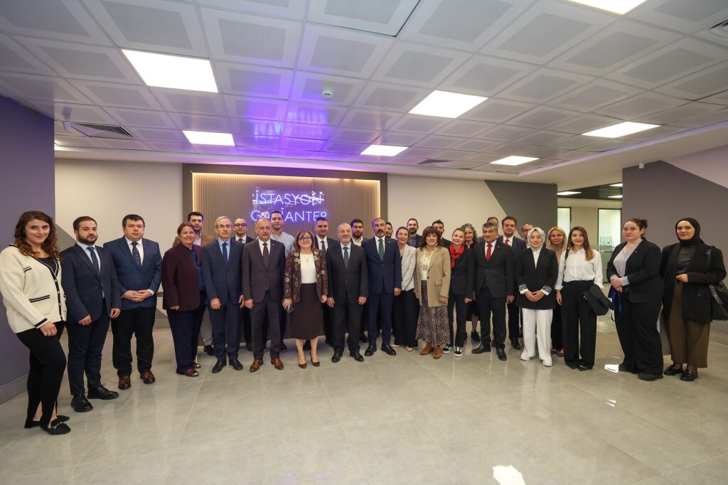 İSTASYON GAZİANTEP’TE İMZALAR DİJİTAL DÖNÜŞÜM İÇİN ATILDI!