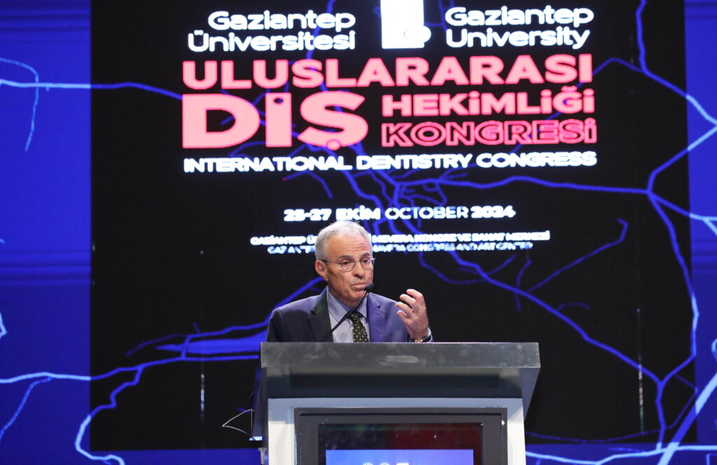 GAÜN’DE 1. ULUSLARARASI DİŞ HEKİMLİĞİ KONGRESİ BAŞLADI