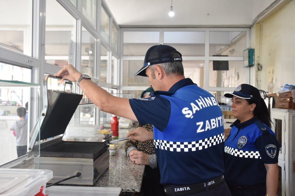 ŞAHİNBEY BELEDİYESİ ZABITA EKİPLERİ KANTİNLERİ DENETLEDİ