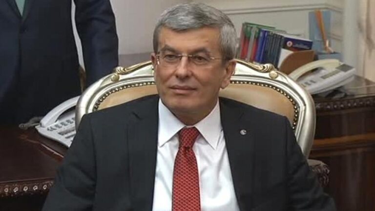 Cesim Tahincioğlu: “KENAN İPEK”