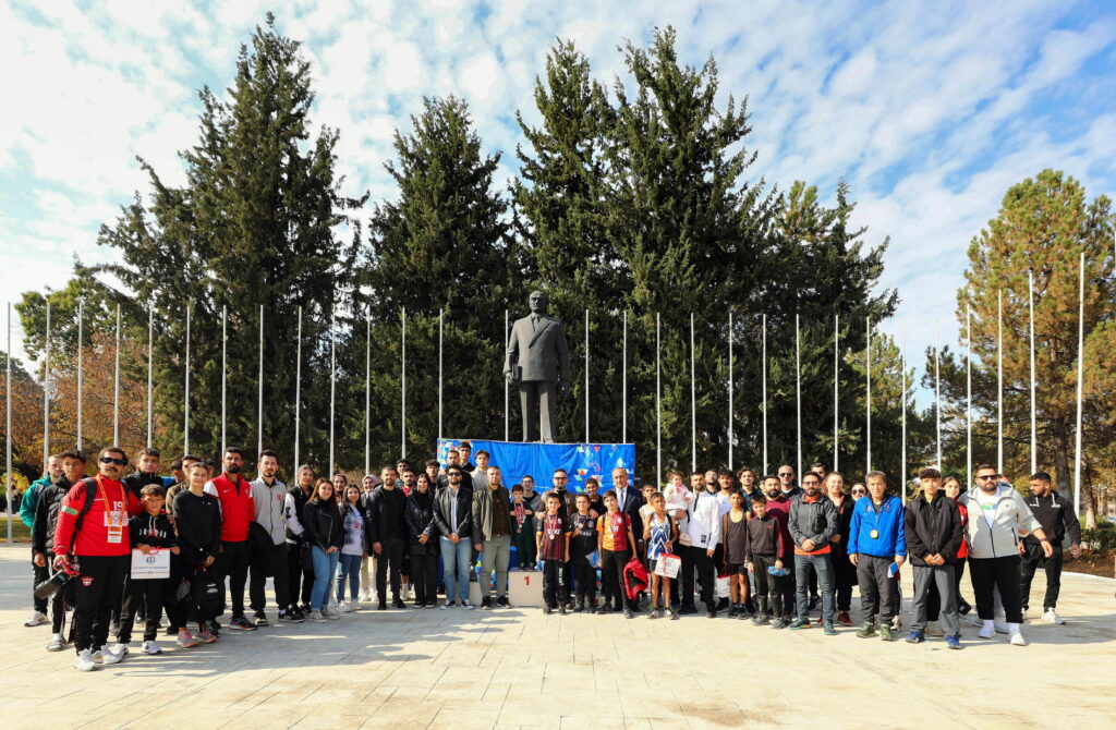 GAÜN’DE GELENEKSEL ATATÜRK’Ü ANMA KOŞUSU DÜZENLENDİ
