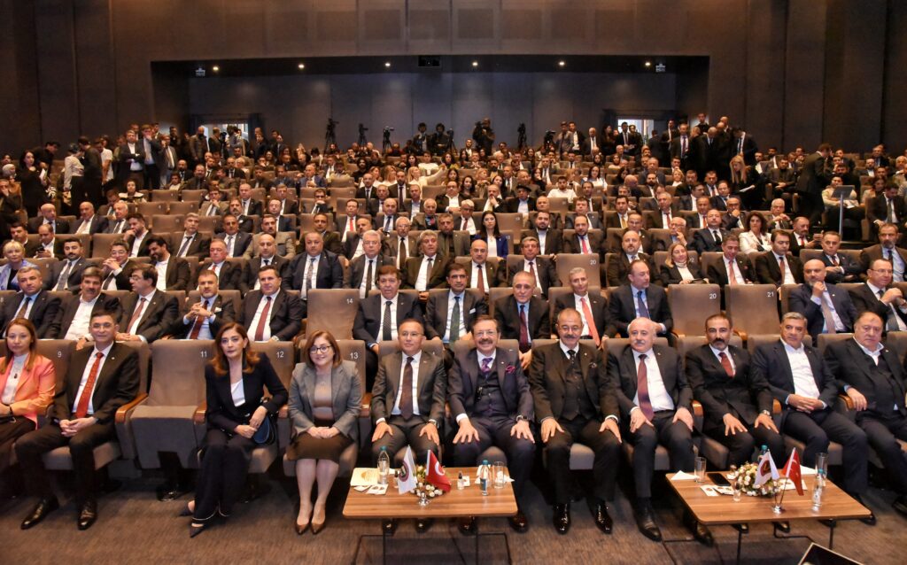 GSO GAZİANTEP’İN YILDIZLARI ÖDÜL TÖRENİ GERÇEKLEŞTİRİLDİ