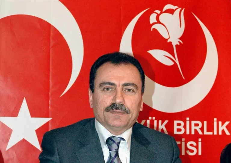 M. Erhan Durukan: “Muhsin Yazıcıoğlu, Büyük Birlik Partisi’ni kurdu”