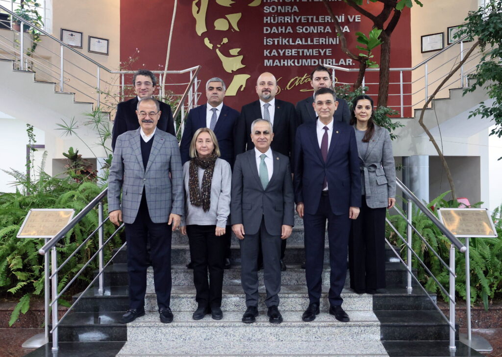GAÜN İLE GSO ARASINDA ÜNİVERSİTE-SANAYİ İŞ BİRLİĞİ GÜÇLENİYOR