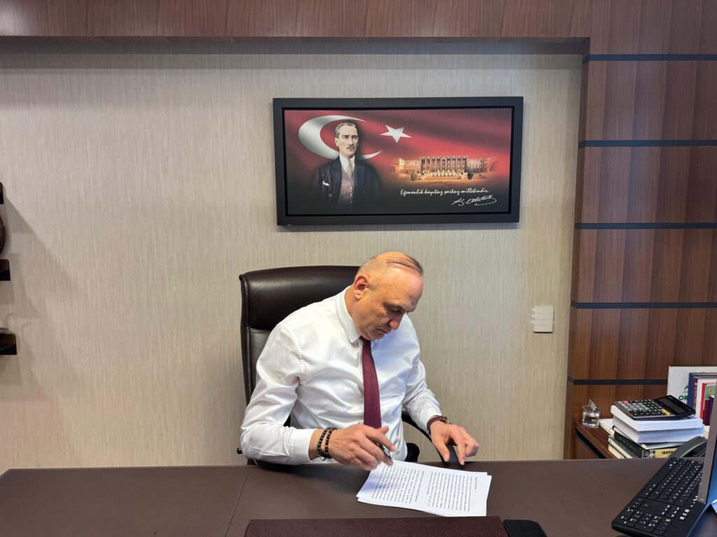CHP’Lİ MERİÇ’TEN DOKTORA ÖĞRENCİLERİNİN BURS, SİGORTA VE KADRO SORUNLARI İÇİN KANUN TEKLİFİ