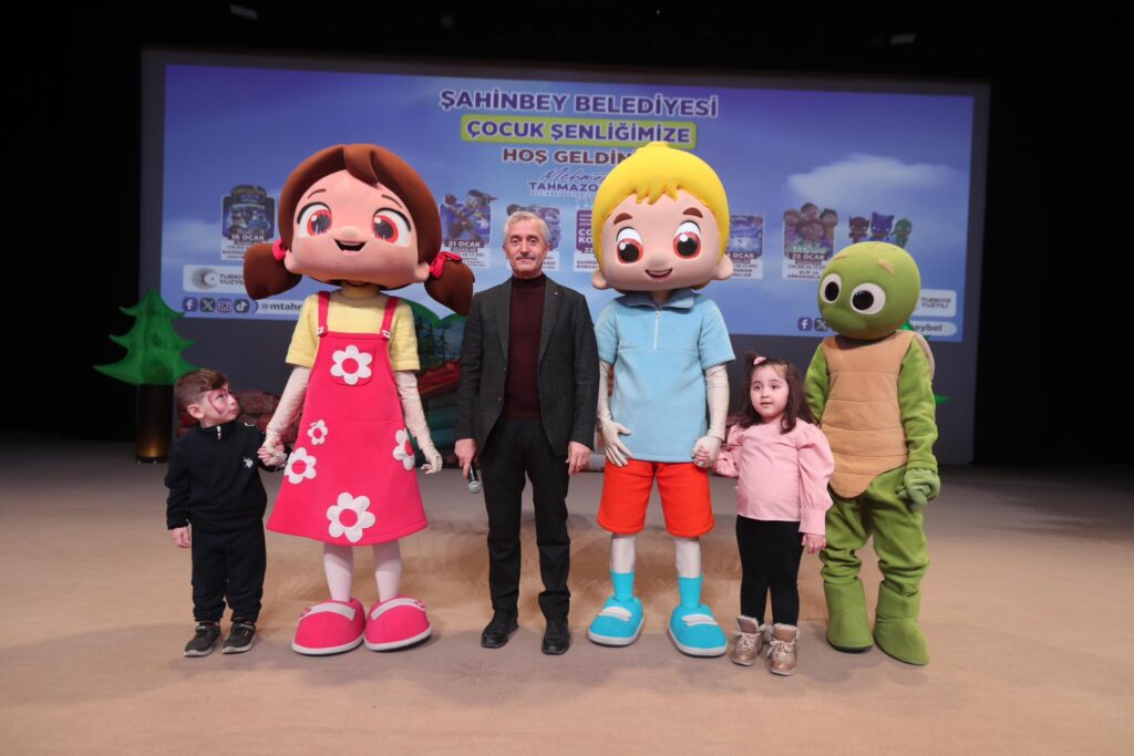 ŞAHİNBEY BELEDİYESİ’NİN ÇOCUK ŞENLİĞİ KAPILARINI AÇTI