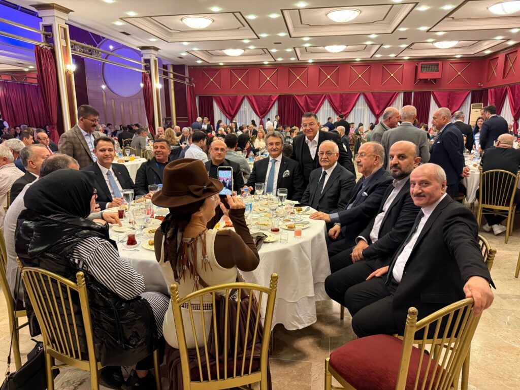 KÜRŞAD TÜZMEN, ANKARA GAZİANTEPLİLER DERNEĞİ’NİN İFTAR PROĞRAMINA KATILDI