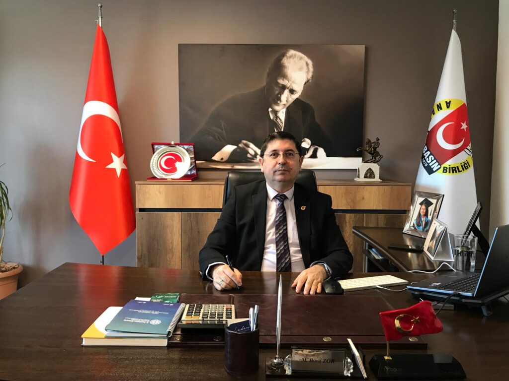 Bora Zor: “GAZETECİLİĞİ BIRAKTIK, RAKAMLARLA BOĞUŞUYORUZ”