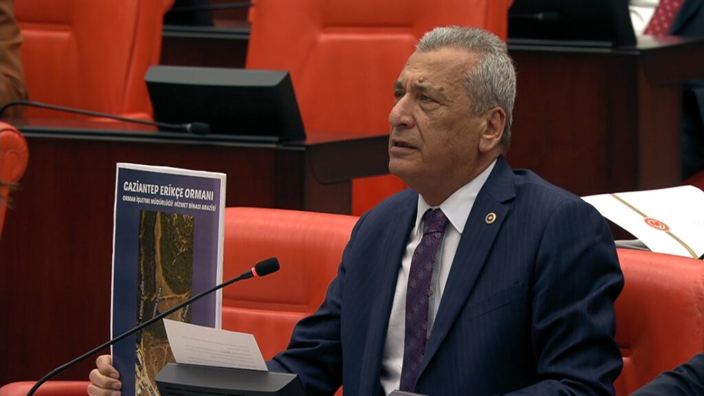 Hasan Öztürkmen, Gaziantep Erikçe Ormanı’na kaçak yapıyı Meclis gündemine taşıdı