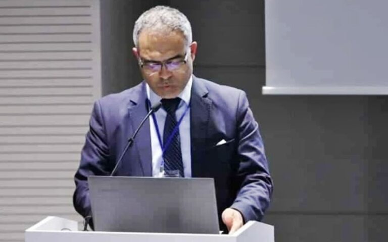Özgür Akıl: “PKK SİLAH BIRAKACAK MI?”