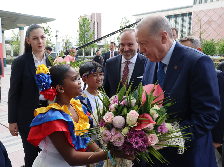 Cumhurbaşkanı Erdoğan, TRT 47. Uluslararası 23 Nisan Çocuk Şenliği’ne katıldı