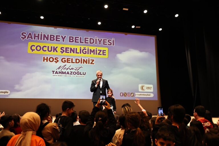 ŞAHİNBEY BELEDİYESİ’NİN DÜZENLEDİĞİ ÇOCUK ŞENLİĞİ KAPILARINI AÇTI