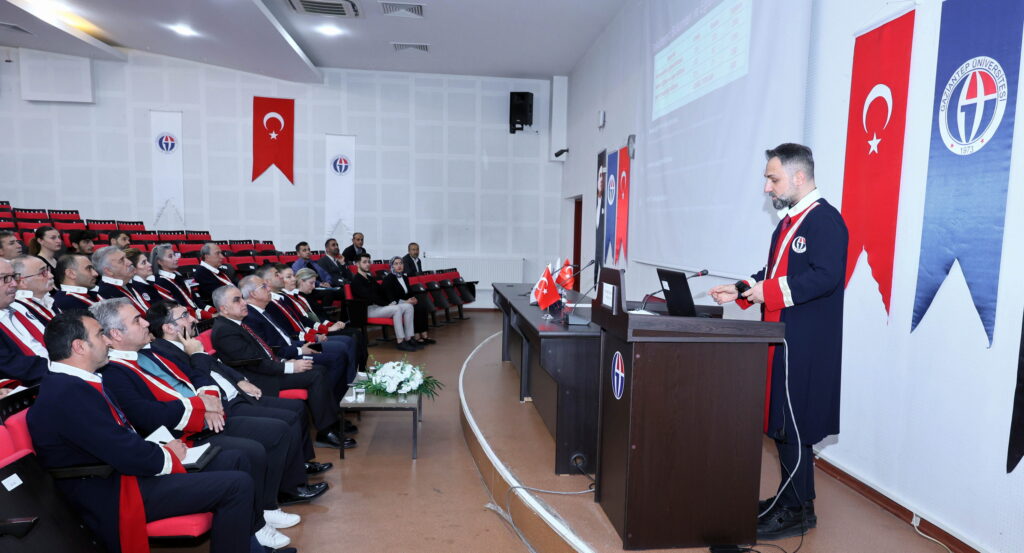 GAÜN REKTÖRÜ DOĞAN’DAN KAMPÜSTE SPOR FESTİVALİ MÜJDESİ