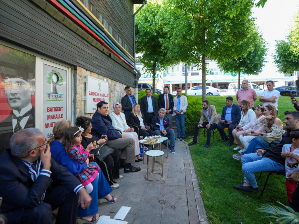 BAŞKAN YILMAZ’A BATIKENT’TE YOĞUN İLGİ
