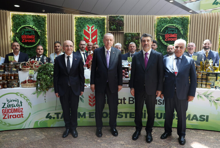 Cumhurbaşkanı Erdoğan: “Devlet olarak çalışanın, üretenin yanında olmaya devam edeceğiz”