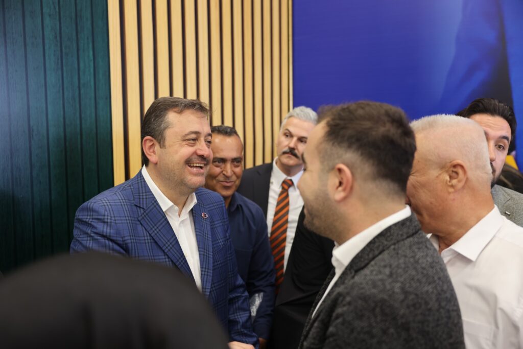 AK PARTİ GAZİANTEP’TE BÜYÜK BAYRAM COŞKUSU