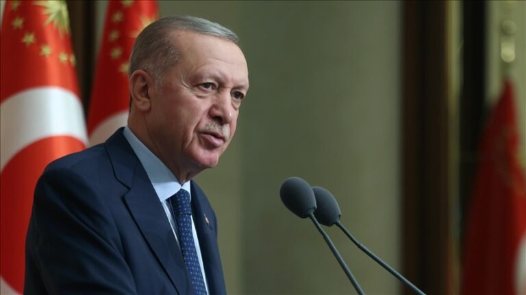 Cumhurbaşkanı Erdoğan, Hava Kuvvetleri Komutanlığı’nın kuruluş yıl dönümünü kutladı