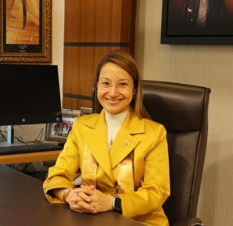BAKBAK: “BABALAR GÜNÜ KUTLU OLSUN”