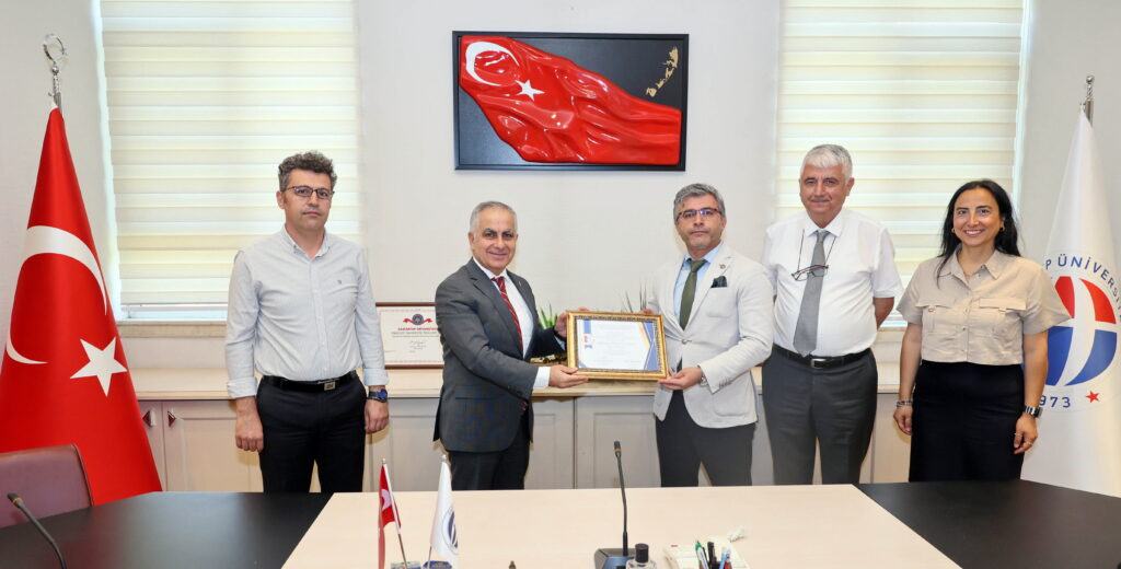 GAÜN PDR LİSANS PROGRAMINA 5 YILLIK AKREDİTASYON