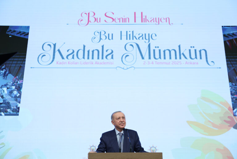Cumhurbaşkanı Erdoğan: “Hedefimiz büyük ve güçlü Türkiye, misyonumuz Türkiye Yüzyılı’nın tüm ihtişamıyla inşasıdır”