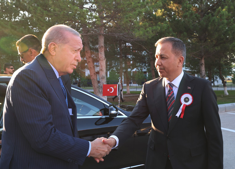 Cumhurbaşkanı Erdoğan: “Terörsüz Türkiye ile acı ve gözyaşı bitecek”