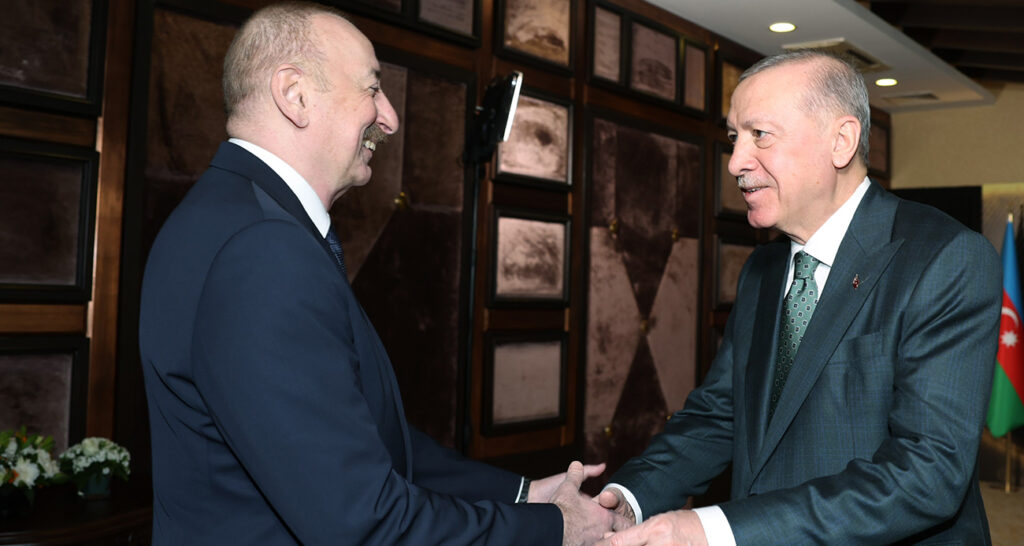 Aliyev: “(PKK’nın silah bırakması) Erdoğan liderliğinde yürütülen kararlı politikanın bir zaferi”