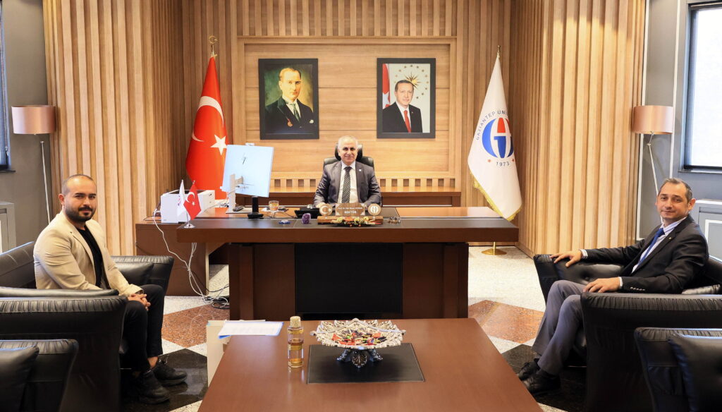 BİK GAZİANTEP BÖLGE MÜDÜRÜ’NDEN GAÜN REKTÖRÜ DOĞAN’A ZİYARET