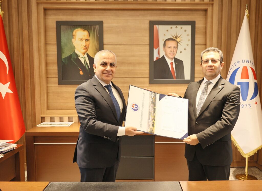 GAÜN SOSYAL BİLİMLER ENSTİTÜSÜ MÜDÜRLÜĞÜ GÖREVİNE ATAMA GERÇEKLEŞTİRİLDİ