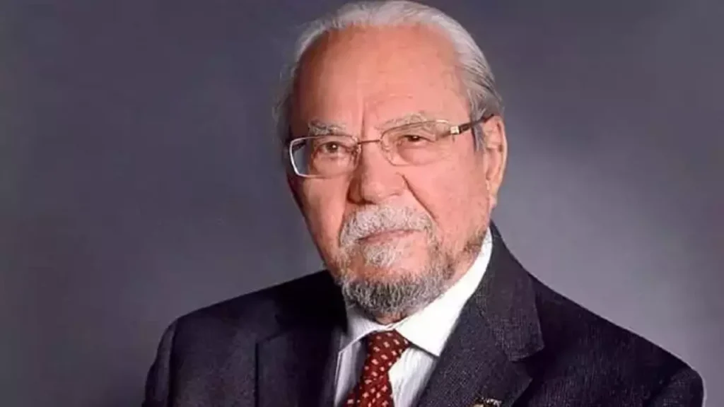M. Erhan Durukan: “HALİL İNALCIK”