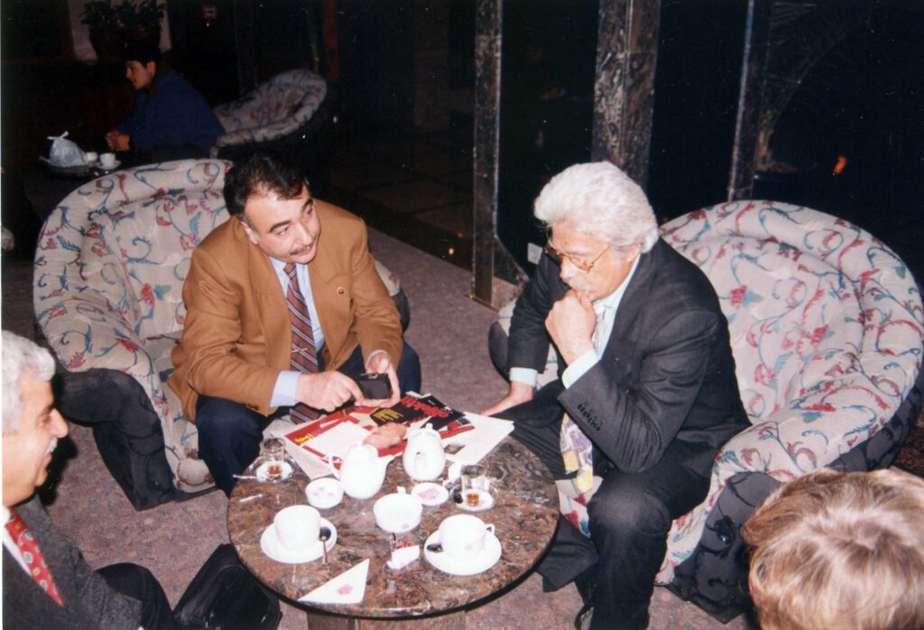 M. Erhan Durukan: “CÜNEYT ARKIN İLE YILLAR ÖNCE…”