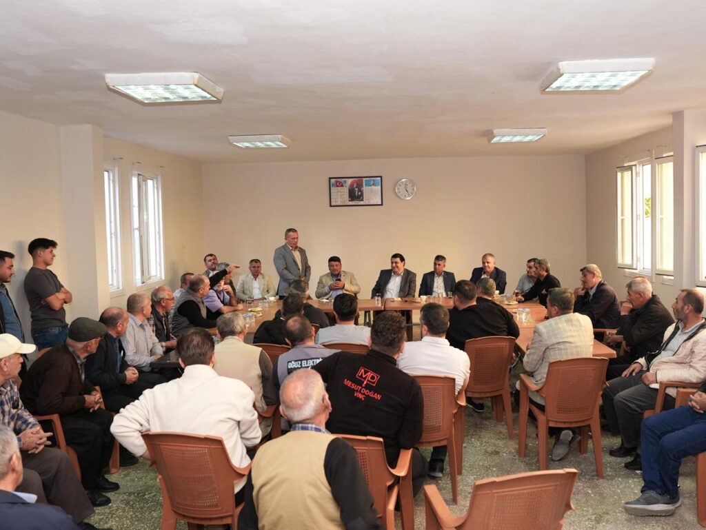 YILMAZ, BEYLERBEYİ MAHALLESİ’NDE VATANDAŞLARLA BULUŞTU