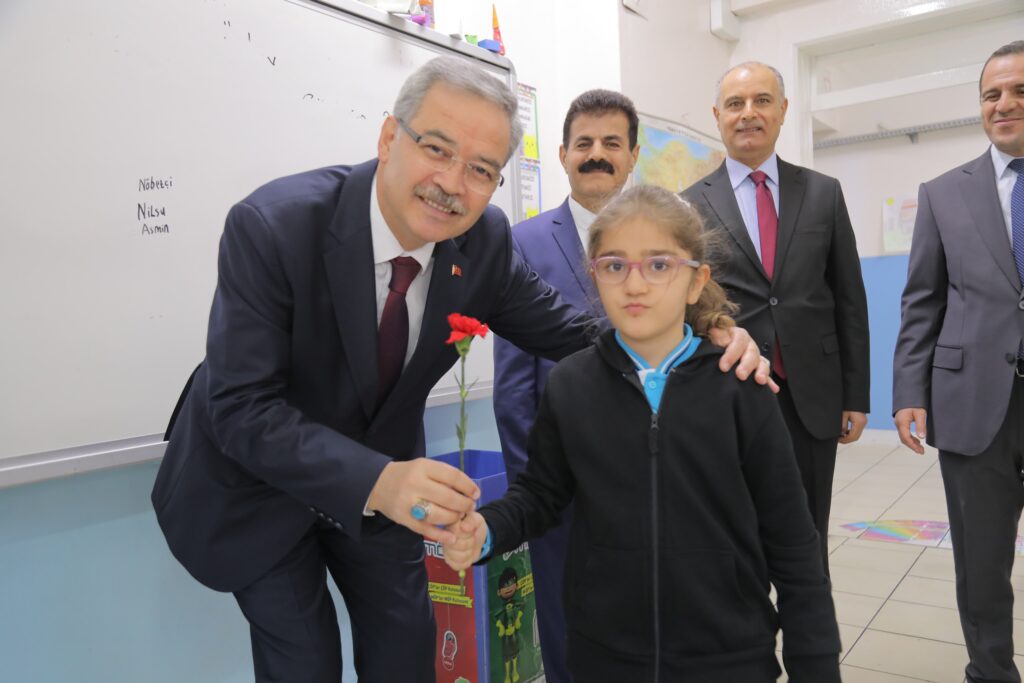 Milli Eğitim Müdürü’nden, Behiye-Reşat Kaleoğlu İlkokulu’na ziyaret