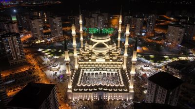 SAKAL-I ŞERİF KADİR GECESİNDE ŞAHİNBEY MİLLET CAMİİ’NDE