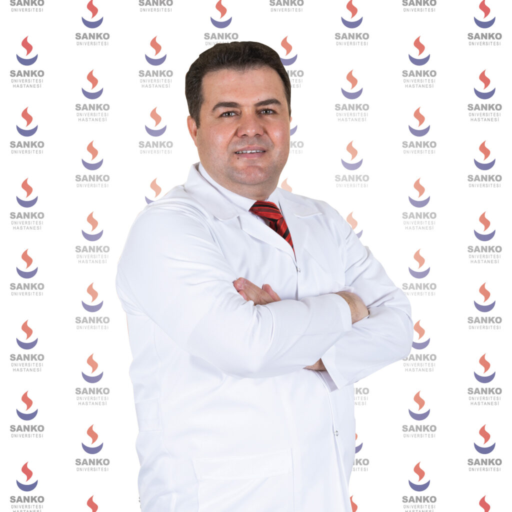 DOÇ. DR. MUSTAFA TANRIVERDI