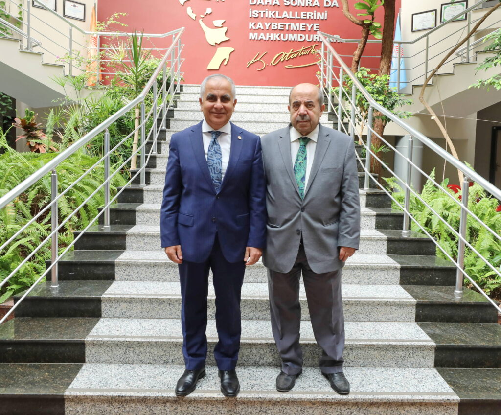 OKAN Grup Baskani Mehmet Okan GAUN Rektoru Dogan_i ziyaret etti